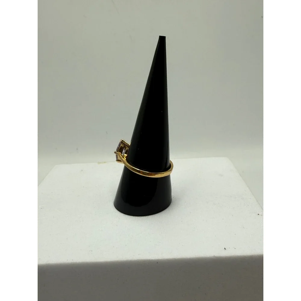 N/A elegant gold